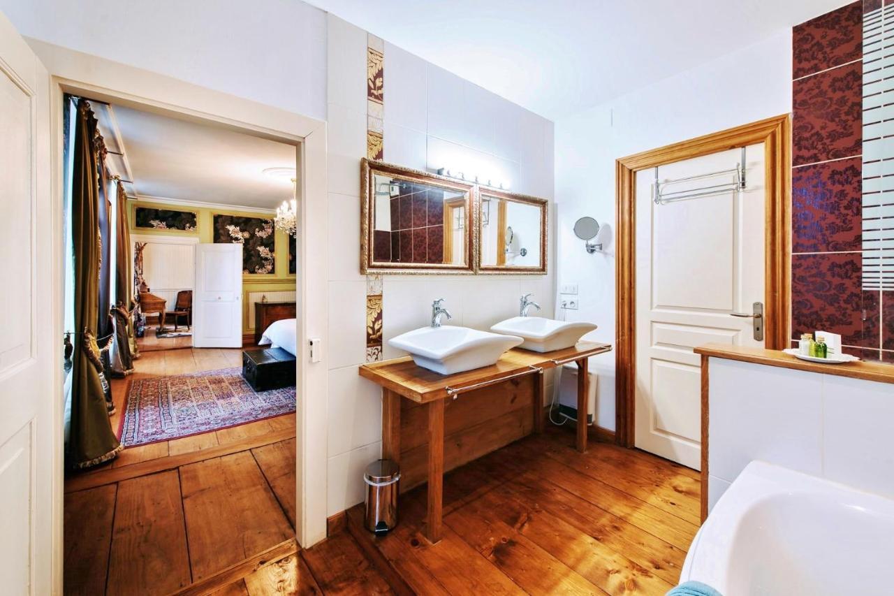 Chambres D'Hotes Chateau De Grunstein Стоцхейм Экстерьер фото